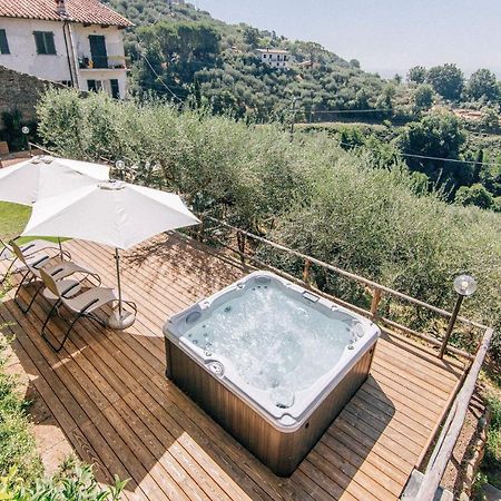 Holiday Home Il Borgo Degli Agrumi Uzzano Dış mekan fotoğraf