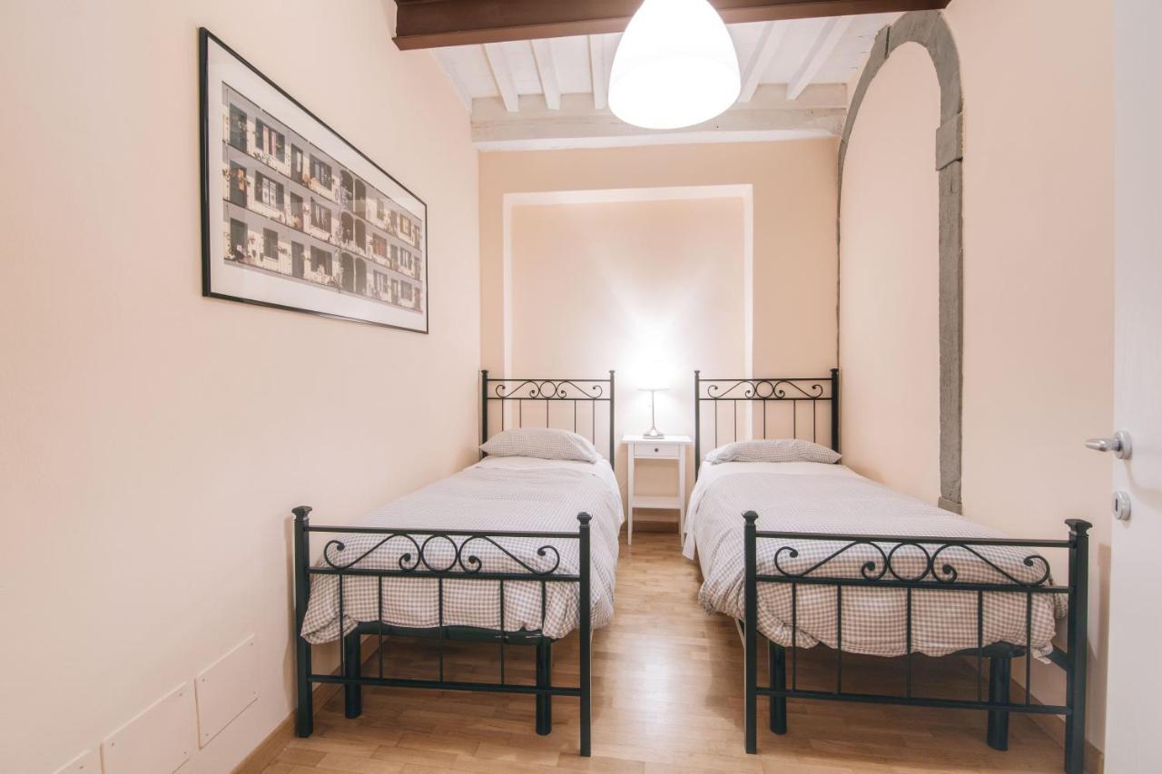 Holiday Home Il Borgo Degli Agrumi Uzzano Dış mekan fotoğraf