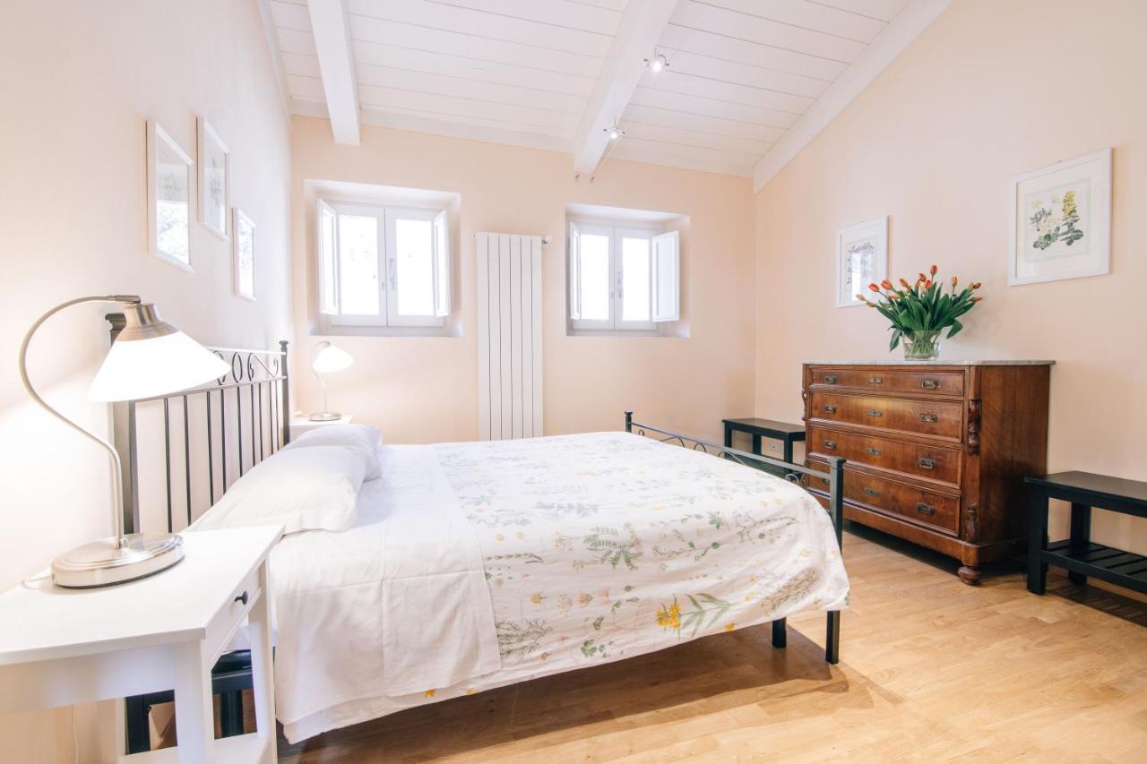 Holiday Home Il Borgo Degli Agrumi Uzzano Dış mekan fotoğraf