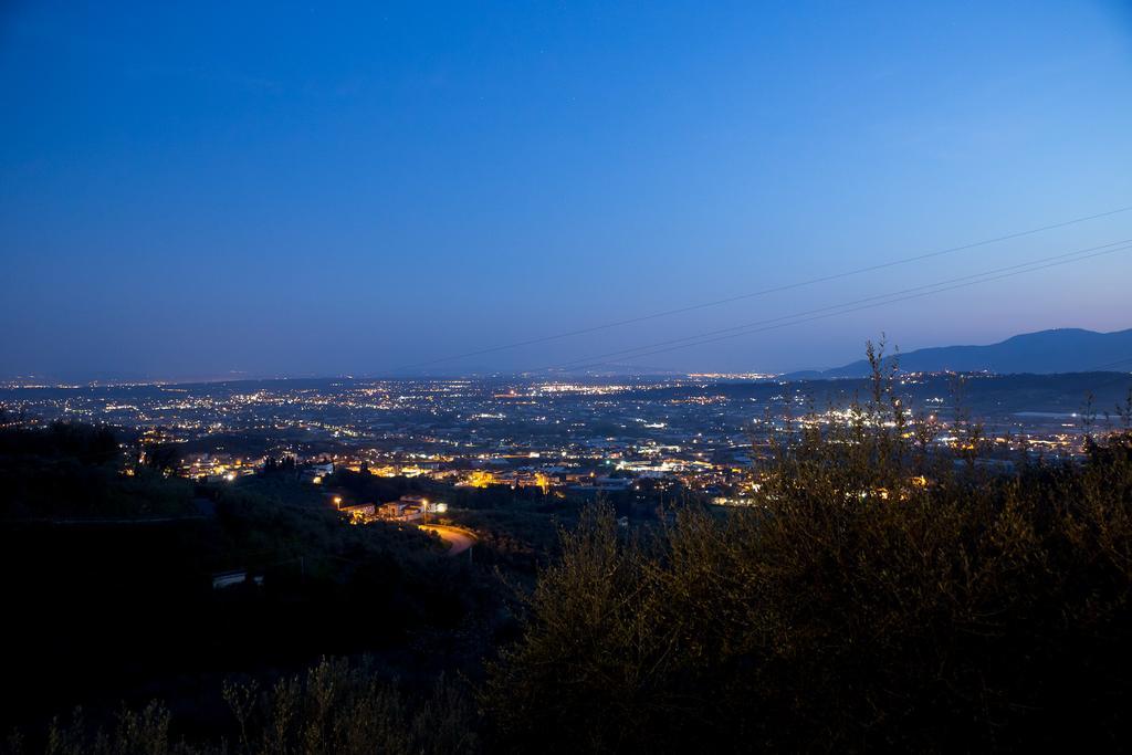 Holiday Home Il Borgo Degli Agrumi Uzzano Dış mekan fotoğraf