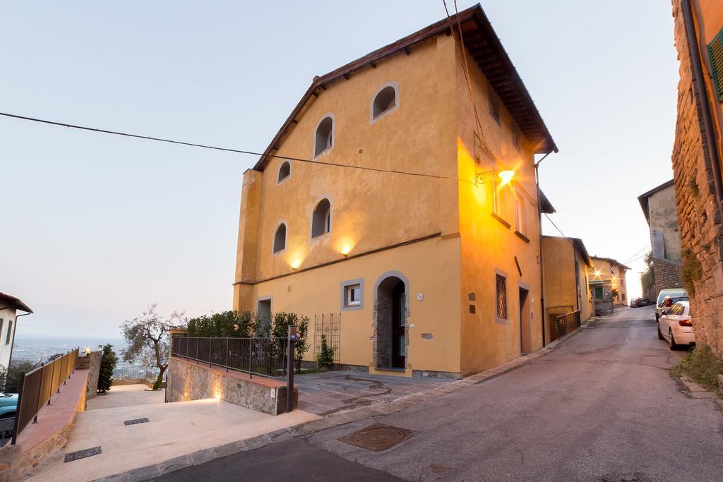 Holiday Home Il Borgo Degli Agrumi Uzzano Dış mekan fotoğraf