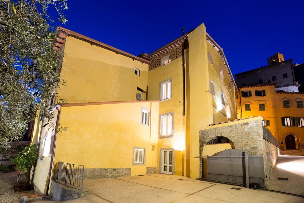 Holiday Home Il Borgo Degli Agrumi Uzzano Dış mekan fotoğraf